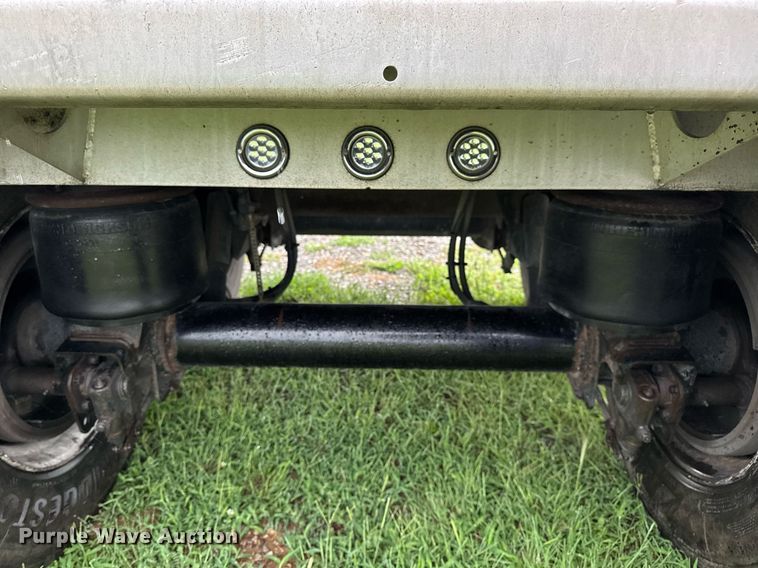 image for item DW3420 2013 Travis end dump trailer