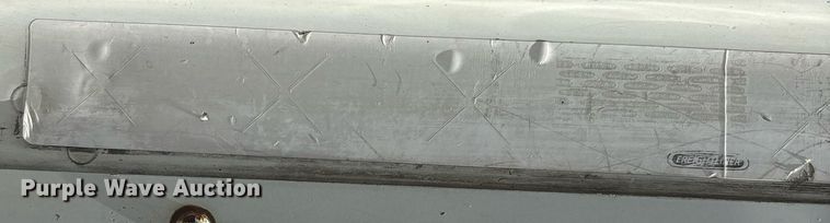 image for item DW7194 2007 Freightliner semi truck