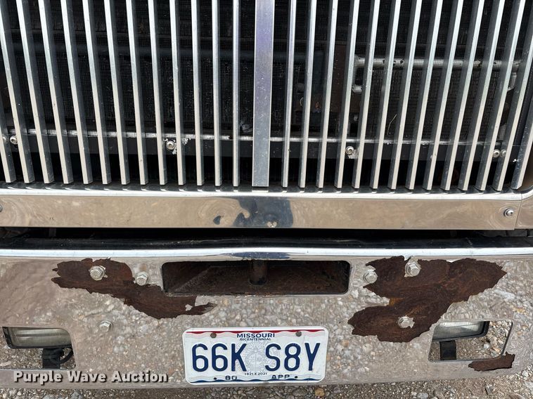 image for item DW7210 2007 Western Star 4900  log lader truck with 2007 Rosa log pup trailer