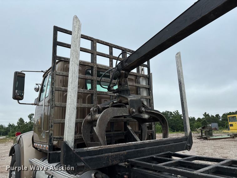 image for item DW7210 2007 Western Star 4900  log lader truck with 2007 Rosa log pup trailer