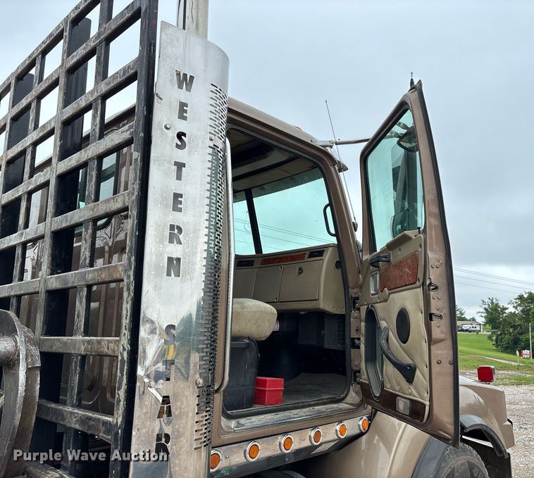 image for item DW7210 2007 Western Star 4900  log lader truck with 2007 Rosa log pup trailer