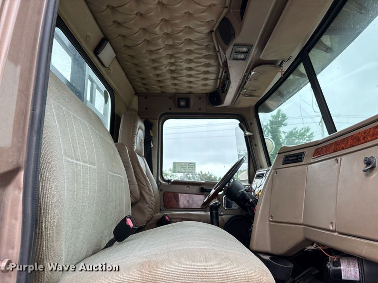 image for item DW7210 2007 Western Star 4900  log lader truck with 2007 Rosa log pup trailer