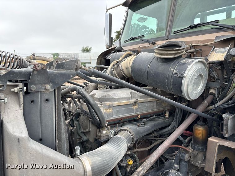 image for item DW7210 2007 Western Star 4900  log lader truck with 2007 Rosa log pup trailer