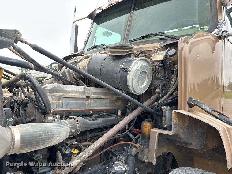 image for item DW7210 2007 Western Star 4900  log lader truck with 2007 Rosa log pup trailer