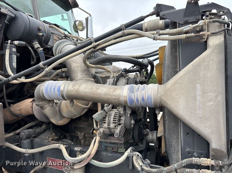 image for item DW7210 2007 Western Star 4900  log lader truck with 2007 Rosa log pup trailer