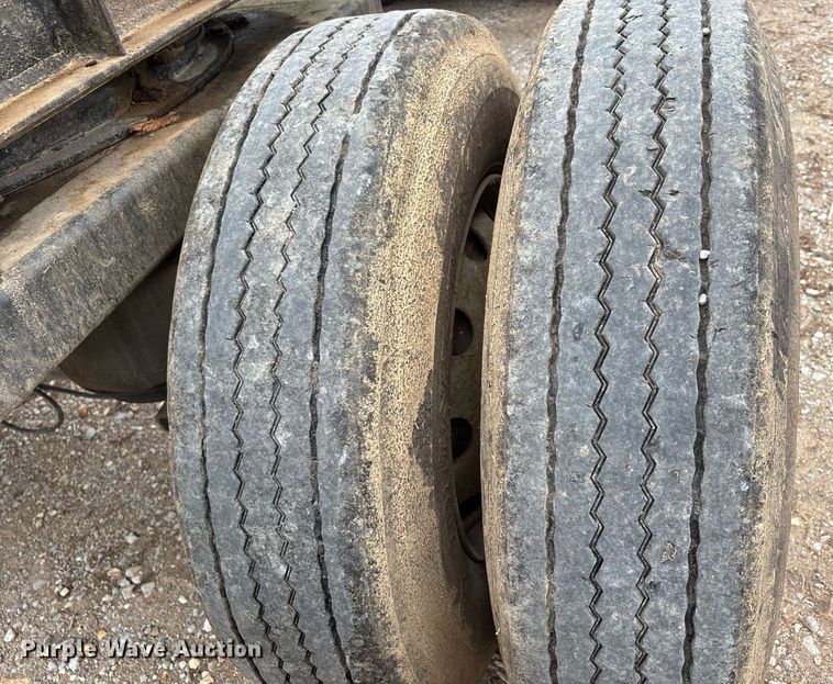 image for item DW7210 2007 Western Star 4900  log lader truck with 2007 Rosa log pup trailer