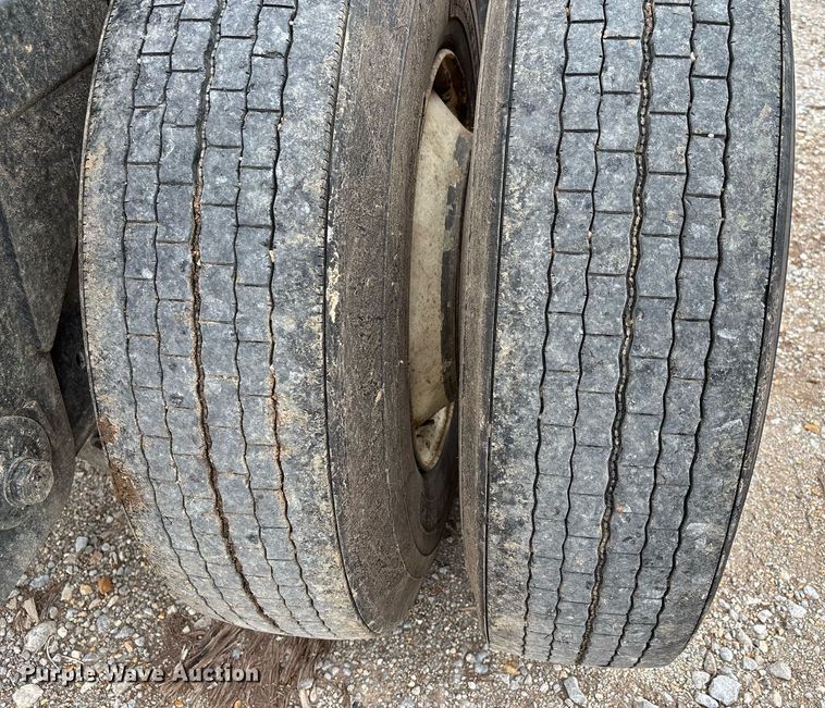 image for item DW7210 2007 Western Star 4900  log lader truck with 2007 Rosa log pup trailer