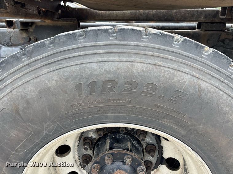 image for item DW7210 2007 Western Star 4900  log lader truck with 2007 Rosa log pup trailer