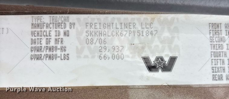 image for item DW7210 2007 Western Star 4900  log lader truck with 2007 Rosa log pup trailer