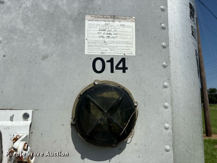 image for item DW7222 2007 Utility Trailers dry van trailer