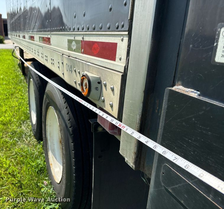 image for item DW7222 2007 Utility Trailers dry van trailer