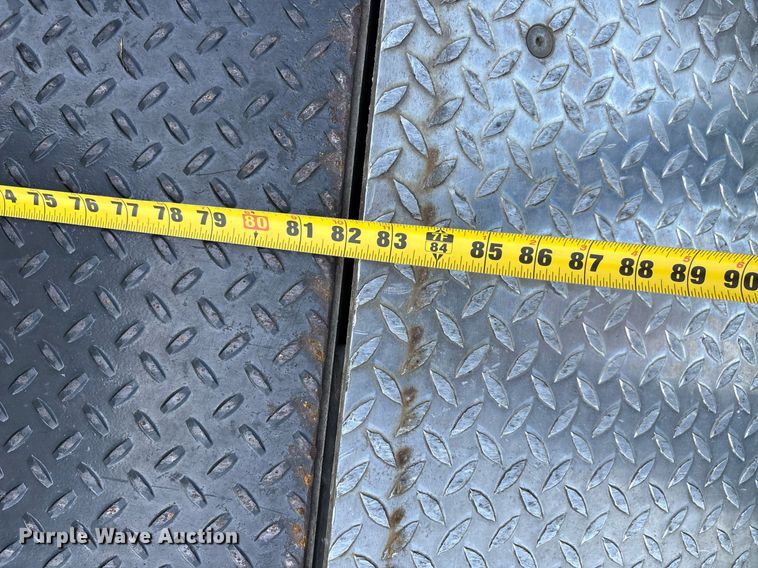 image for item DW7222 2007 Utility Trailers dry van trailer