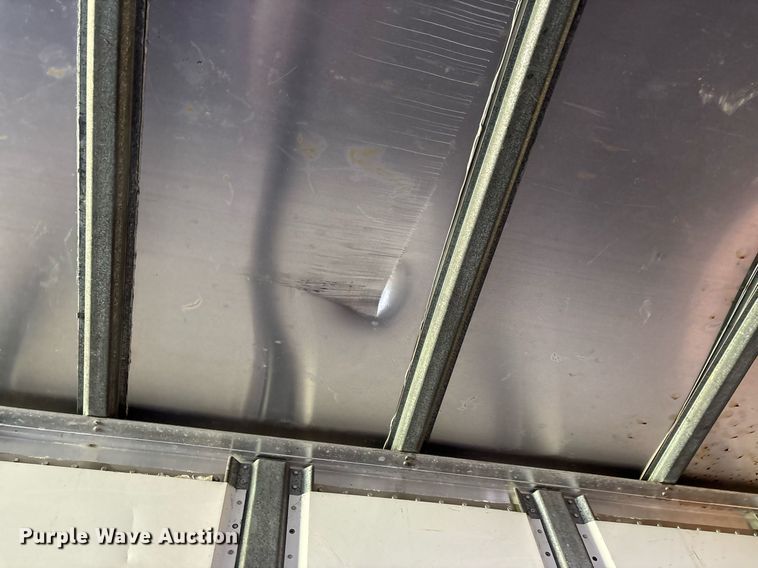 image for item DW7222 2007 Utility Trailers dry van trailer