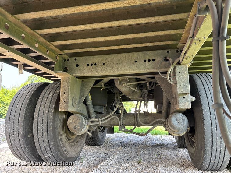 image for item DW7222 2007 Utility Trailers dry van trailer