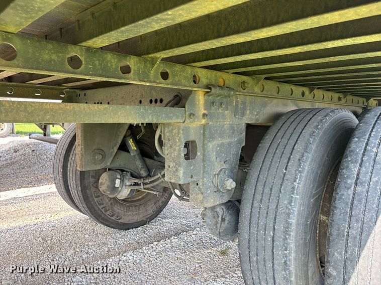 image for item DW7222 2007 Utility Trailers dry van trailer