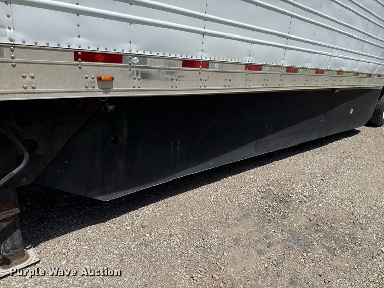 image for item DX5641 2014 Utility Trailers VS2RA refrigerated van trailer