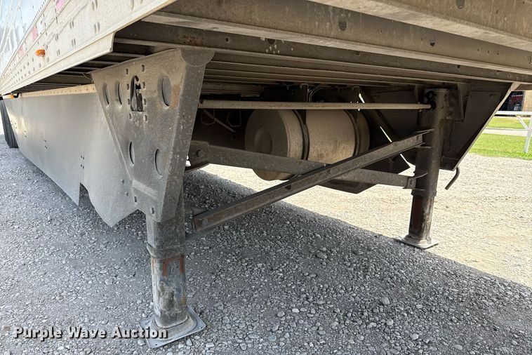 image for item DX5641 2014 Utility Trailers VS2RA refrigerated van trailer