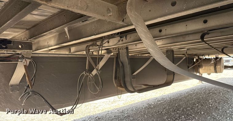 image for item DX5641 2014 Utility Trailers VS2RA refrigerated van trailer