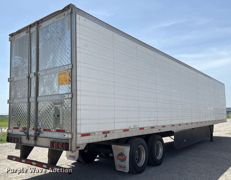 image for item DX5642 2015 Utility Trailers VS2RA refrigerated van trailer