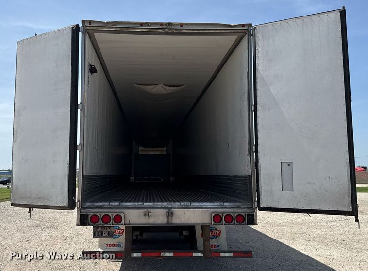 image for item DX5642 2015 Utility Trailers VS2RA refrigerated van trailer