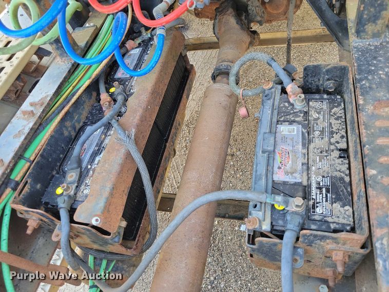 image for item DX7183 1997 Ford Aeromax semi truck