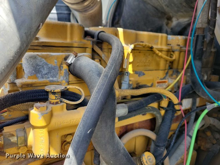 image for item DX7183 1997 Ford Aeromax semi truck