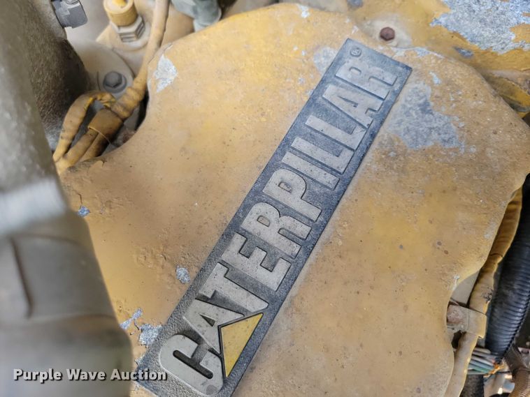 image for item DX7183 1997 Ford Aeromax semi truck