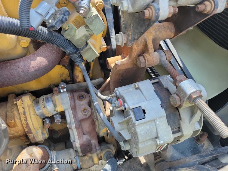 image for item DX7183 1997 Ford Aeromax semi truck