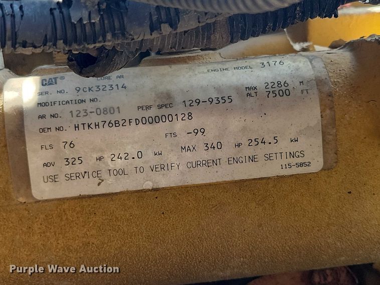 image for item DX7183 1997 Ford Aeromax semi truck