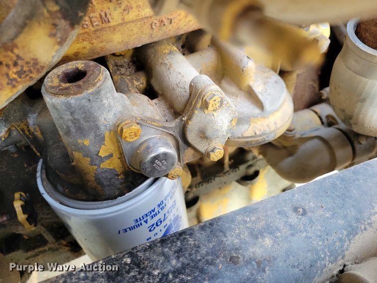 image for item DX7183 1997 Ford Aeromax semi truck