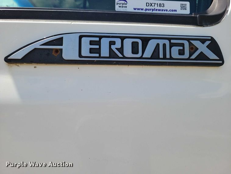 image for item DX7183 1997 Ford Aeromax semi truck