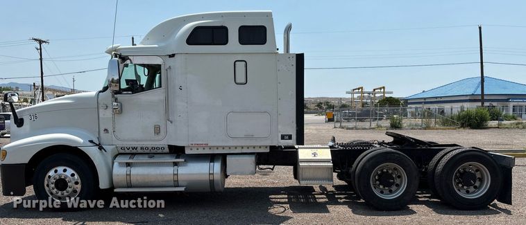 image for item DX8028 2007 International 9400I semi truck