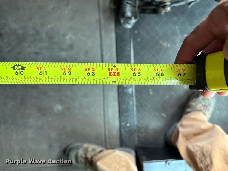 image for item DX8028 2007 International 9400I semi truck