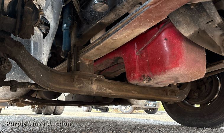 image for item DX8028 2007 International 9400I semi truck