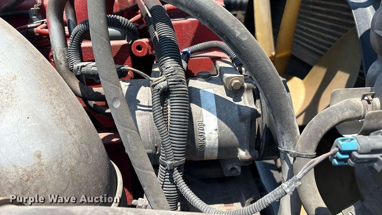 image for item DX8028 2007 International 9400I semi truck