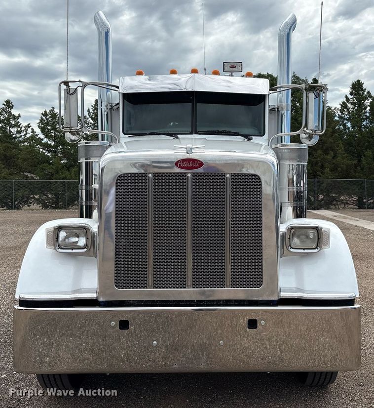 CAMIóN CAMAROTE 2013 PETERBILT