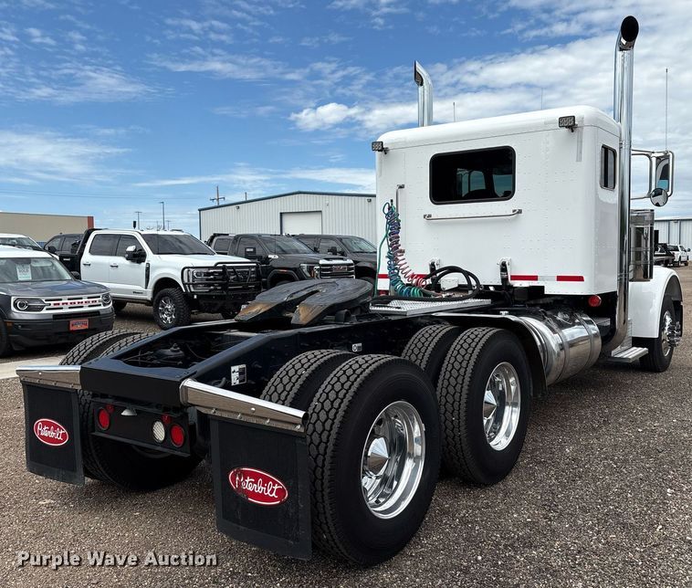 CAMIóN CAMAROTE 2013 PETERBILT