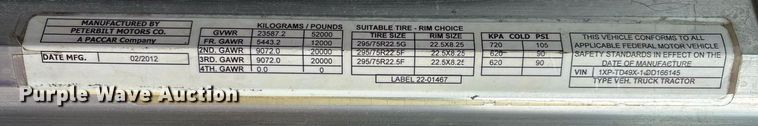 image for item DX8052 2013 Peterbilt 367 semi truck