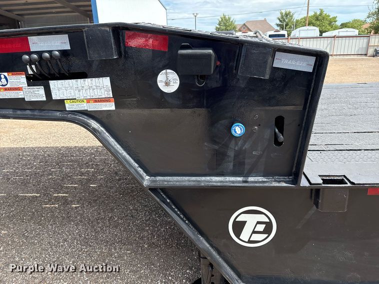 image for item DX8053 2009 Trail-EZE TE80HT48 drop deck hydraulic tail equipment trailer