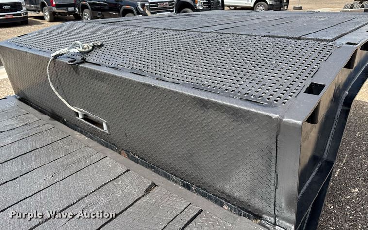 image for item DX8053 2009 Trail-EZE TE80HT48 drop deck hydraulic tail equipment trailer