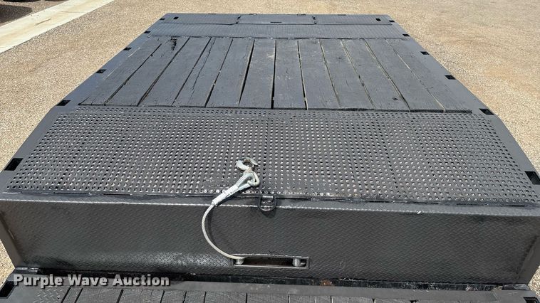 image for item DX8053 2009 Trail-EZE TE80HT48 drop deck hydraulic tail equipment trailer
