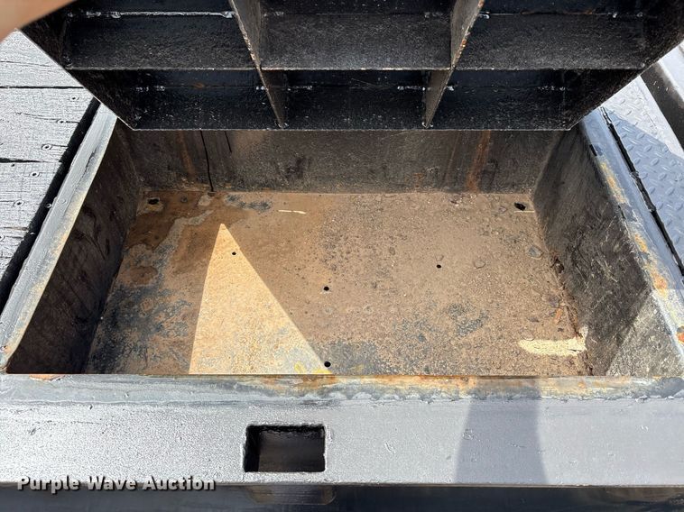 image for item DX8053 2009 Trail-EZE TE80HT48 drop deck hydraulic tail equipment trailer