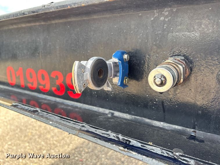 image for item DX8053 2009 Trail-EZE TE80HT48 drop deck hydraulic tail equipment trailer