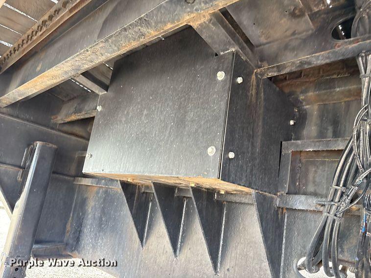 image for item DX8053 2009 Trail-EZE TE80HT48 drop deck hydraulic tail equipment trailer