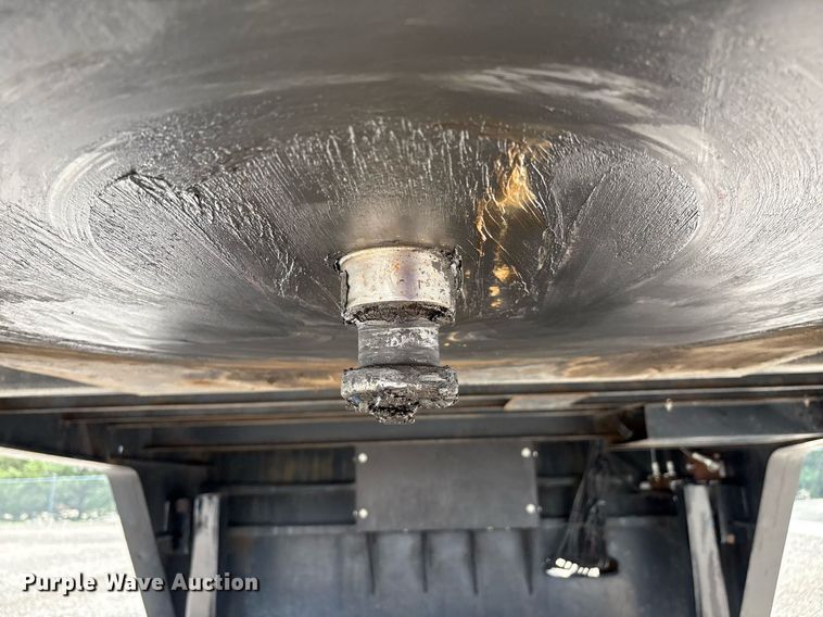 image for item DX8053 2009 Trail-EZE TE80HT48 drop deck hydraulic tail equipment trailer