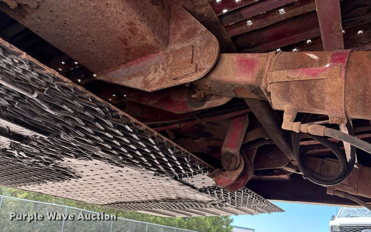 image for item DX8053 2009 Trail-EZE TE80HT48 drop deck hydraulic tail equipment trailer