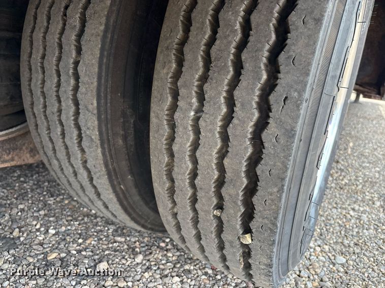 image for item DX8053 2009 Trail-EZE TE80HT48 drop deck hydraulic tail equipment trailer