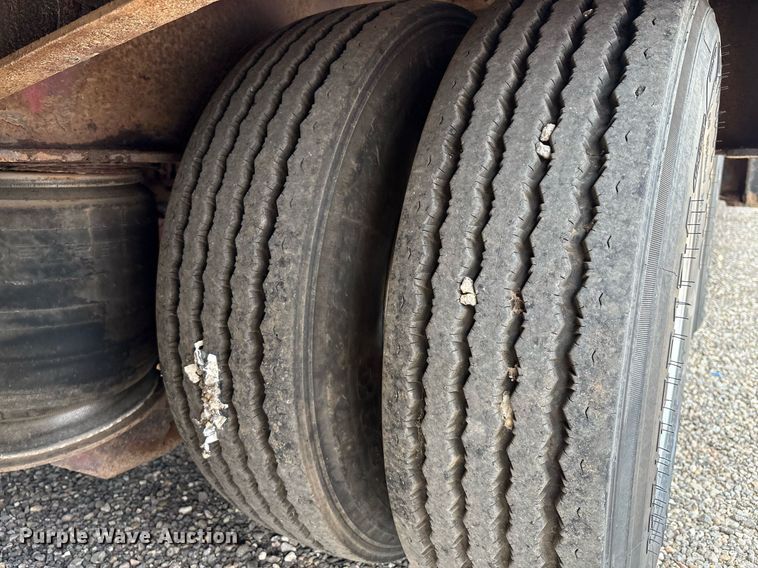 image for item DX8053 2009 Trail-EZE TE80HT48 drop deck hydraulic tail equipment trailer