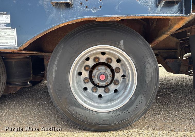 image for item DX8053 2009 Trail-EZE TE80HT48 drop deck hydraulic tail equipment trailer