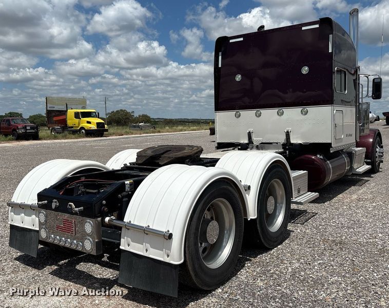 CAMIóN CAMAROTE 2017 PETERBILT